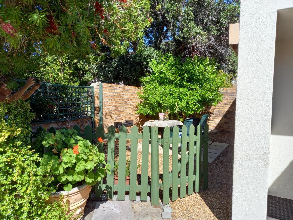 Sunshine Cottage Fish Hoek Esterno foto